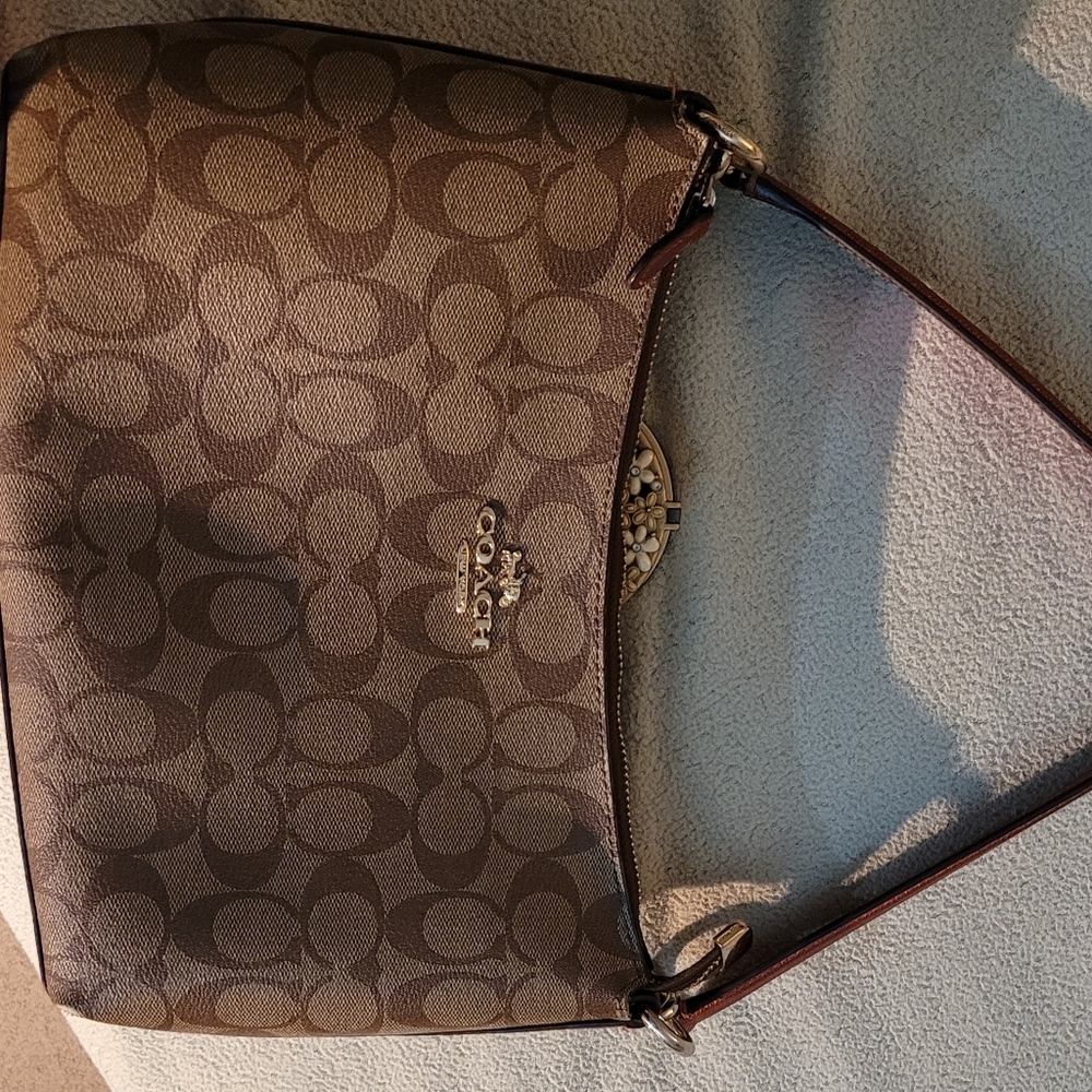Coach shoulder bag
